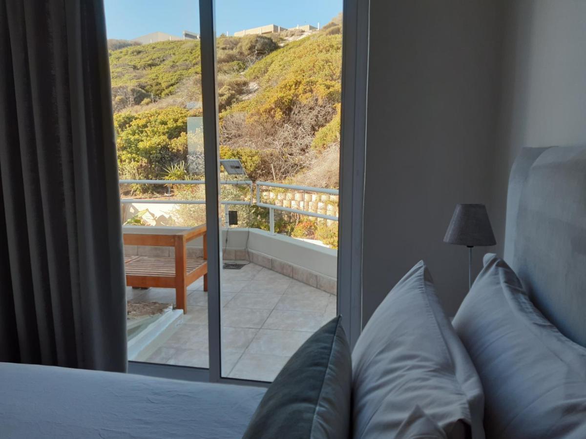 2Whitewaters Bloubergstrand Homestay Екстериор снимка